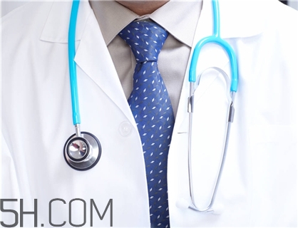 骨折需要打消炎針嗎？骨折打石膏多久能拆？