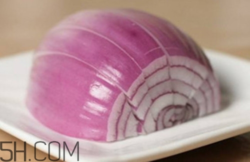 頭發(fā)油怎么辦？頭皮屑很多怎么去除？