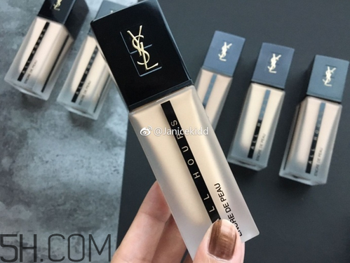 ysl恒久完美無瑕粉底液好用嗎？ysl恒久完美彈力慕斯粉餅好用嗎？