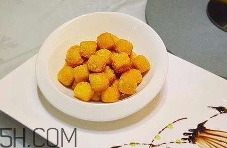 臭豆腐怎么炸才脆？臭豆腐怎么變黑的