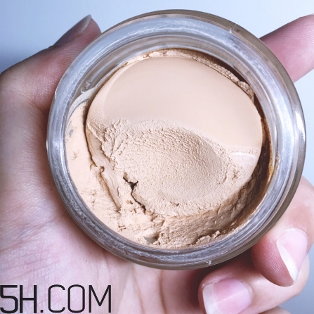 essence慕斯粉底霜怎么樣？essence慕斯粉底霜測(cè)評(píng)