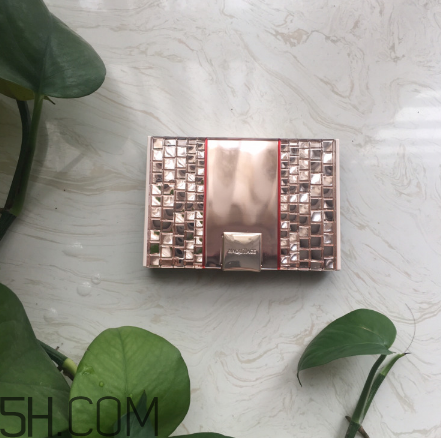 資生堂星魅輕羽粉餅怎么樣？資生堂星魅輕羽粉餅測評