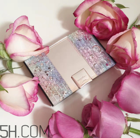 資生堂星魅輕羽粉餅怎么樣？資生堂星魅輕羽粉餅測評