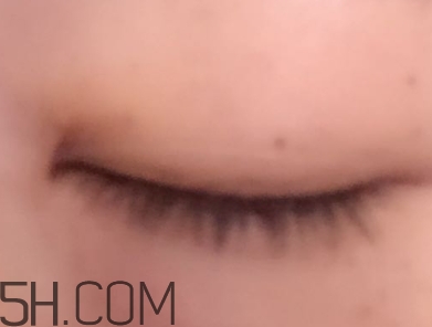 水木花草睫毛增長(zhǎng)液好用嗎？水木花草睫毛增長(zhǎng)液怎么用