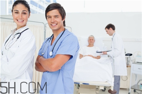 抑郁癥可以離婚嗎？抑郁癥可以休學(xué)嗎？