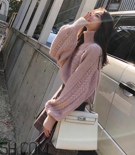 腈綸毛衣扎人嗎？腈綸毛衣能貼身穿嗎？