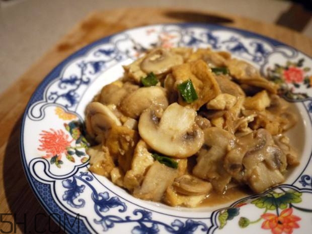 老年人晚餐吃什么好？老年人晚餐有什么注意事項(xiàng)？