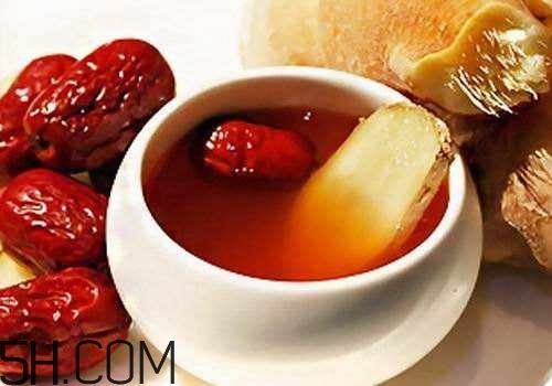 人為什么會掉發(fā)？怎么防止掉發(fā)？