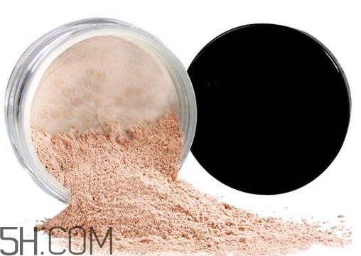 定妝粉怎么用？散粉怎么定妝？