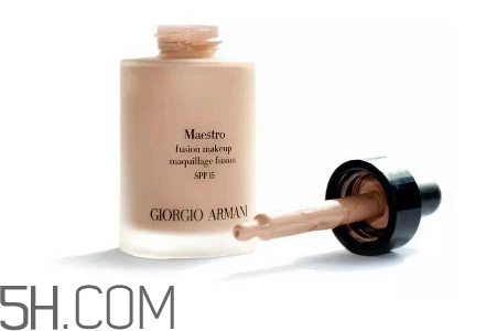 怎么判斷是否要定妝？散粉的正確使用方法