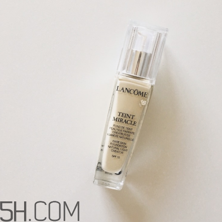 蘭蔻奇跡薄紗粉底液好用嗎？蘭蔻奇跡薄紗粉底液多少錢？