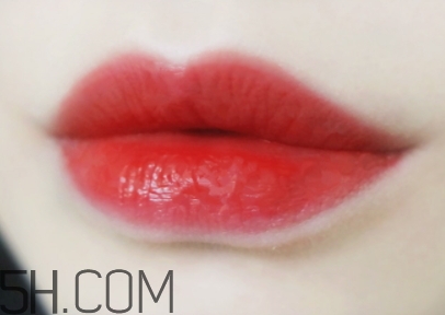 妙巴黎舒芙蕾唇釉08是什么顏色？妙巴黎舒芙蕾唇釉08試色