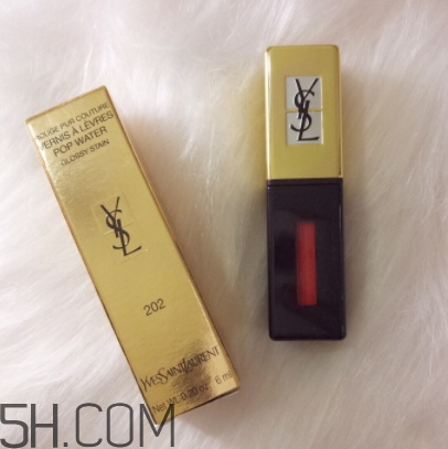 胭脂紅口紅是什么顏色？胭脂紅口紅效果圖試色