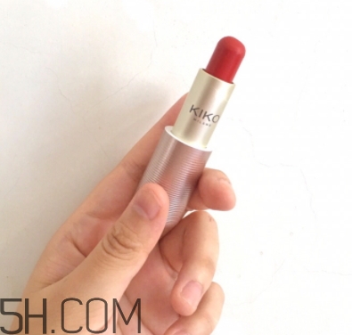 胭脂紅口紅適合什么人？胭脂紅口適合年齡