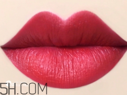 胭脂紅口紅適合什么人？胭脂紅口適合年齡