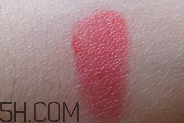 mac水紅色口紅好看嗎？mac水紅色試色