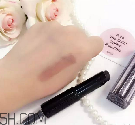 紀(jì)梵希禁忌之吻16號是什么顏色？紀(jì)梵希哪個色號適合黃皮？