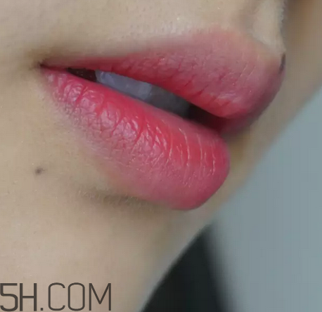 紀(jì)梵希禁忌之吻16號是什么顏色？紀(jì)梵希哪個色號適合黃皮？