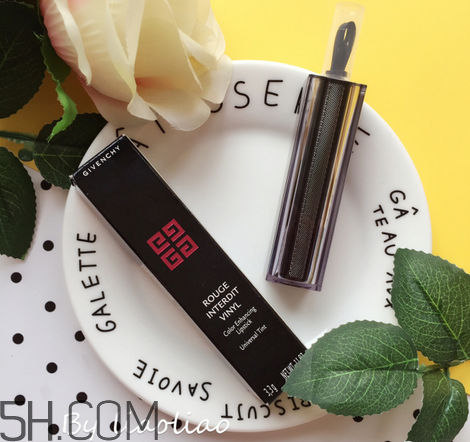 紀(jì)梵希禁忌之吻16號是什么顏色？紀(jì)梵希哪個色號適合黃皮？