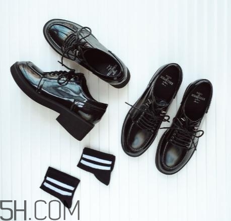 新皮鞋能放幾年？新皮鞋放久了會(huì)壞嗎？