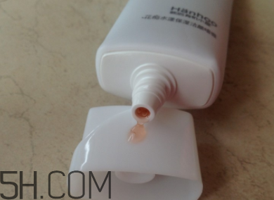 韓后花癡水漾潔顏啫喱適合什么膚質(zhì)_含皂基嗎 韓后花癡水漾潔顏啫喱適合什么膚質(zhì)_含皂基嗎