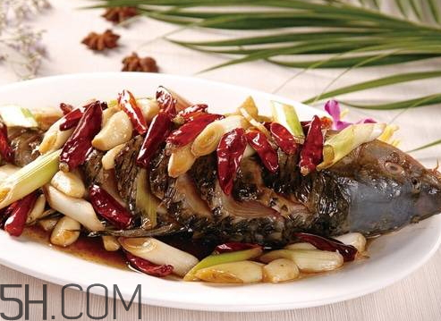 鯉魚(yú)是熱性還是涼性 鯉魚(yú)是酸性還是堿性 鯉魚(yú)是熱性還是涼性 鯉魚(yú)是酸性還是堿性