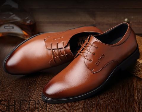 皮鞋掉色染襪子怎么辦？皮鞋掉色了如何補(bǔ)救？