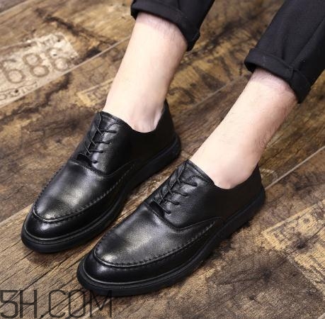 皮鞋被刮壞了怎么修復(fù)？皮鞋刮破皮了怎么辦？