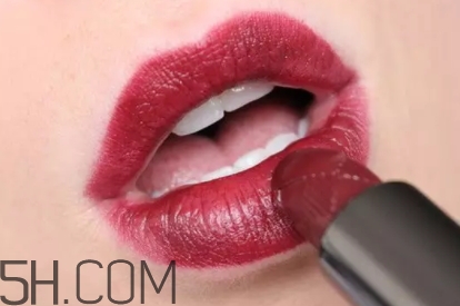 牛血色口紅哪個(gè)牌子好？牛血紅口紅推薦