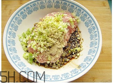 蓮藕可以和豆腐一起吃嗎？蓮藕和豆腐一起吃有什么好處？