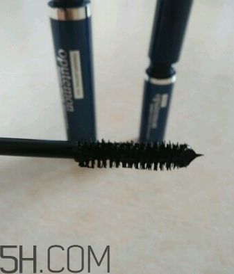 歐蒙睫毛膏和火烈鳥哪個(gè)好?歐蒙睫毛膏好用嗎？