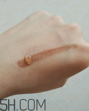 歐蒙睫毛膏和火烈鳥哪個(gè)好?歐蒙睫毛膏好用嗎？