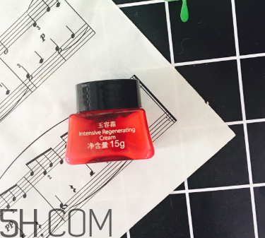 雙妹玉容霜好用嗎？雙妹玉容霜使用心得