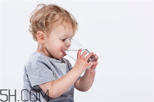 小孩咳嗽有痰怎么辦？小孩咳嗽怎么辦？