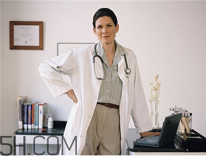 強(qiáng)迫癥會遺傳給小孩嗎？強(qiáng)迫癥會變成精神病嗎？