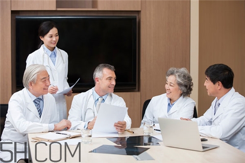 強(qiáng)迫癥需要看醫(yī)生嗎？強(qiáng)迫癥需要休學(xué)嗎？