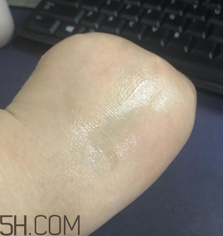 春紀(jì)新彈力嬌嫩菁華乳多少錢？春紀(jì)新彈力嬌嫩菁華乳專柜價格