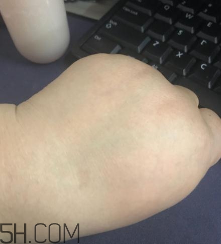 春紀(jì)新彈力嬌嫩菁華乳多少錢？春紀(jì)新彈力嬌嫩菁華乳專柜價格