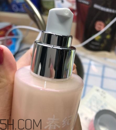 春紀(jì)新彈力嬌嫩菁華乳好用嗎？春紀(jì)新彈力嬌嫩菁華乳評(píng)測(cè)