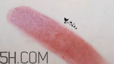 burberry口紅97和93哪個好看？burberry巴寶莉97和93對比