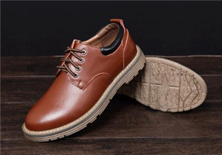 皮鞋可以在太陽(yáng)下曬嗎？皮鞋曬黃了怎么辦？