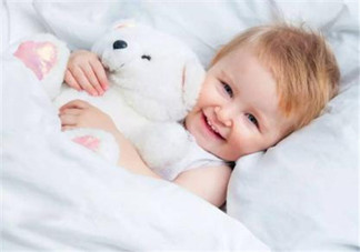 冬天空調(diào)開(kāi)多少度比較適合嬰兒？嬰兒發(fā)燒可以開(kāi)空調(diào)嗎？