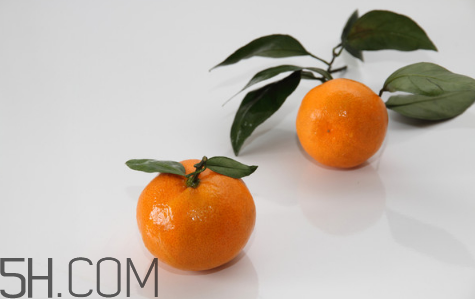 吃橘子肚子疼怎么回事？吃橘子肚子疼怎么辦？