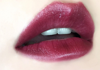 burberry牛血色適合黃皮嗎？burberry巴寶莉牛血色多少錢