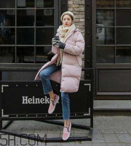 粉色棉服怎么搭配？粉色棉衣搭配圖片