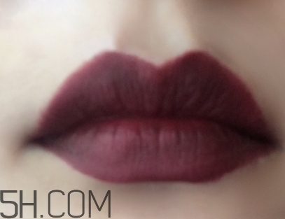 mac sin和diva買哪只？mac sin和diva試色對(duì)比