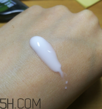 法蘭琳卡雪顏盈潤乳適合什么膚質_夏天用油嗎