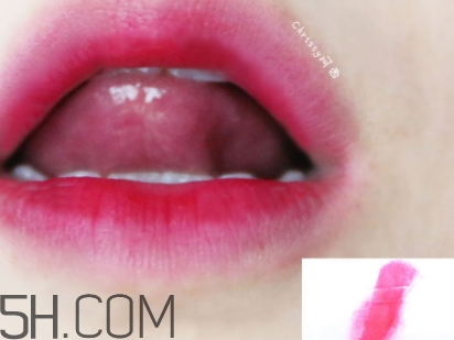 玫紅色口紅是什么顏色？玫紅色口紅怎么調(diào)色