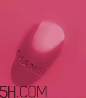 玫紅色口紅適合什么膚色？玫紅色口紅適合黃皮嗎？