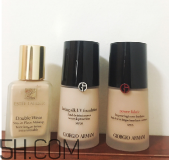 阿瑪尼大師粉底液vs雅詩蘭黛DW持久粉底液對比 阿瑪尼大師粉底液vs雅詩蘭黛DW持久粉底液對比